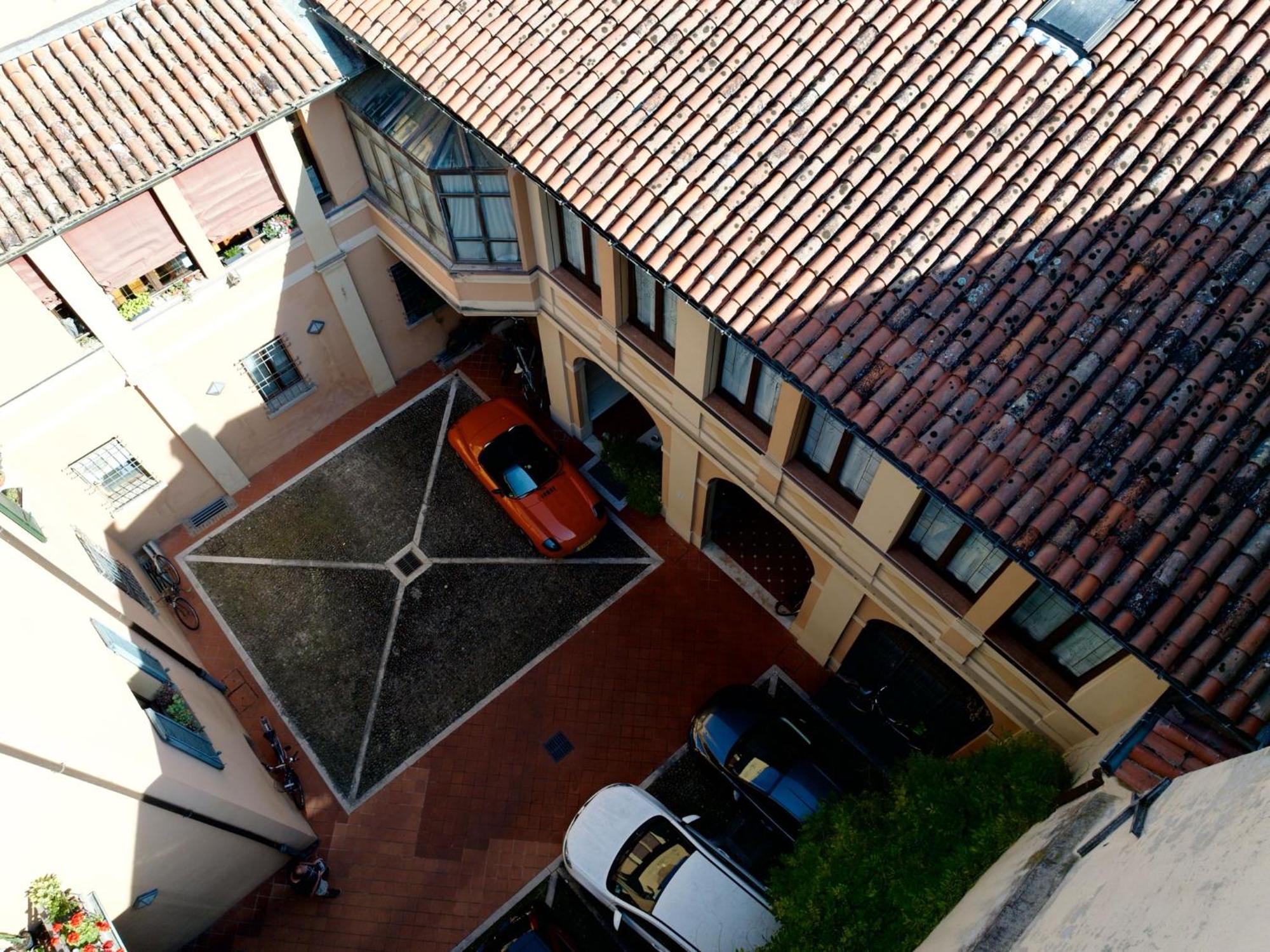 Ca' Spadoni, Centro Storico, Piano Terra, Ingresso Indipendente, Teatro, Parcheggio, Imola Ngoại thất bức ảnh
